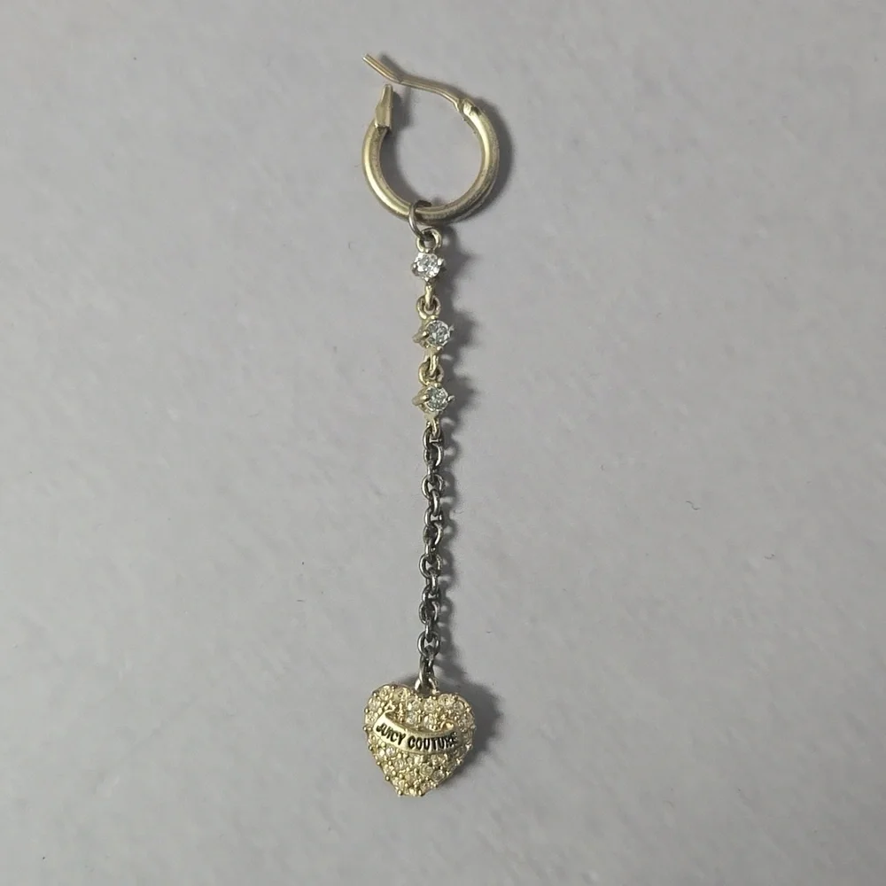 Juicy Couture Vintage Single Heart Charm Earring.
